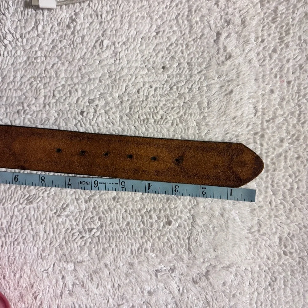 Vintage 90s Tooled Leather Belt Size 32 Western Boho - Picture 11 of 16